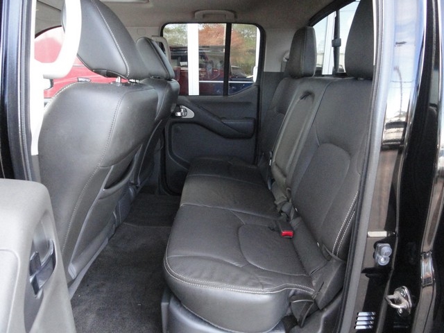 Nissan Frontier 4WD Crew Cab SWB Auto PRO-4X 2014