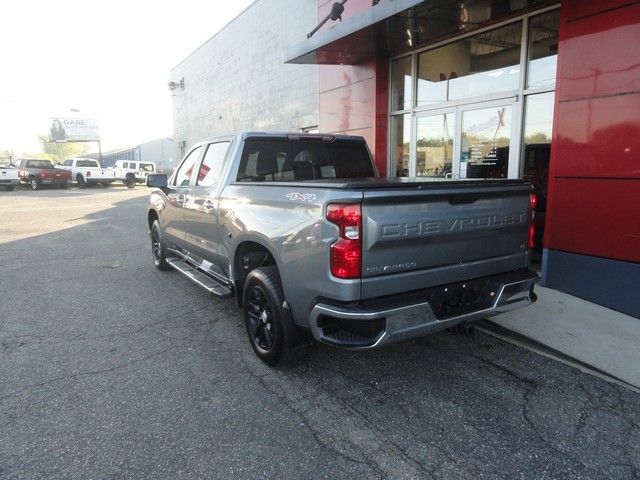 Chevrolet Silverado 1500 LTD 4WD Crew Cab 147" LT w/2FL 2022