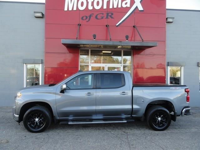 Chevrolet Silverado 1500 LTD 4WD Crew Cab 147" LT w/2FL 2022