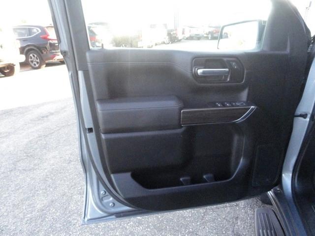 Chevrolet Silverado 1500 LTD 4WD Crew Cab 147" LT w/2FL 2022