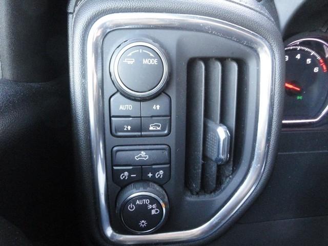 Chevrolet Silverado 1500 LTD 4WD Crew Cab 147" LT w/2FL 2022