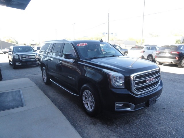 GMC Yukon XL 4WD 4dr SLT 2017