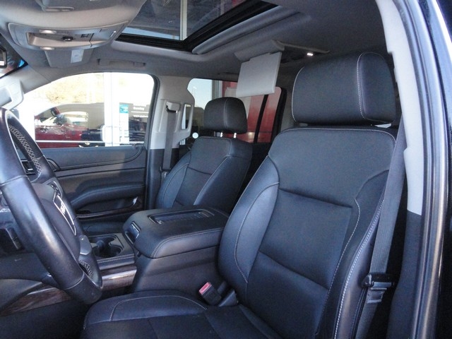 GMC Yukon XL 4WD 4dr SLT 2017