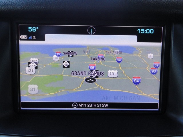 GMC Yukon XL 4WD 4dr SLT 2017