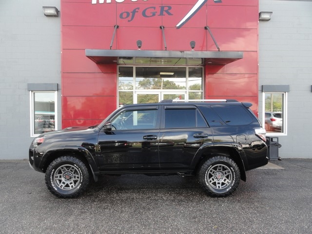 Toyota 4Runner 4WD 4dr V6 Trail Premium (Natl) 2014