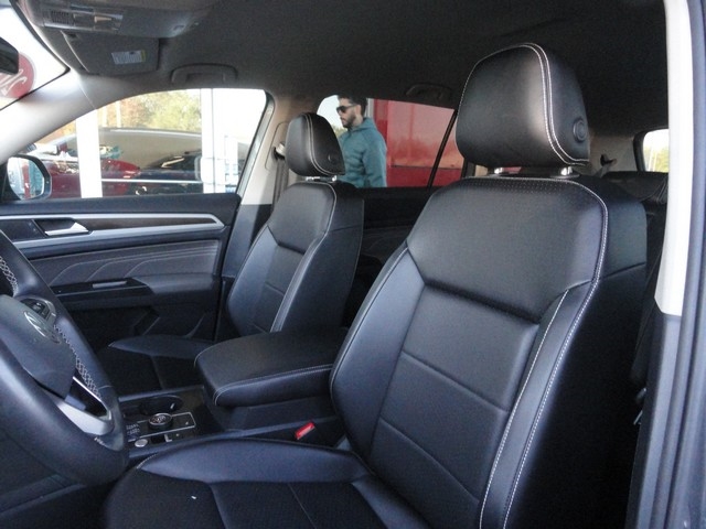 Volkswagen Atlas 2021.5 3.6L V6 SE w/Technology 4MOTION 2021