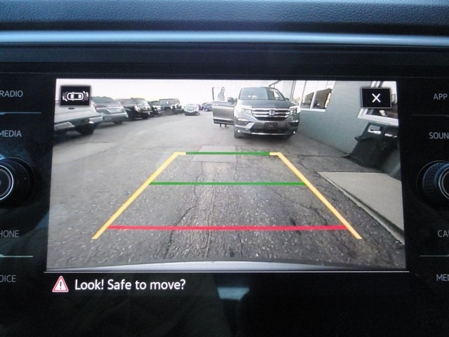 Volkswagen Atlas 2021.5 3.6L V6 SE w/Technology 4MOTION 2021