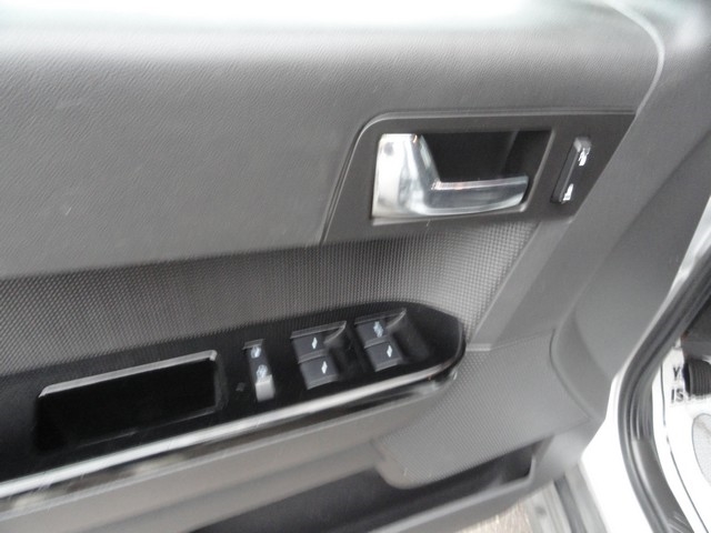 Ford Escape 4WD 4dr Limited 2010