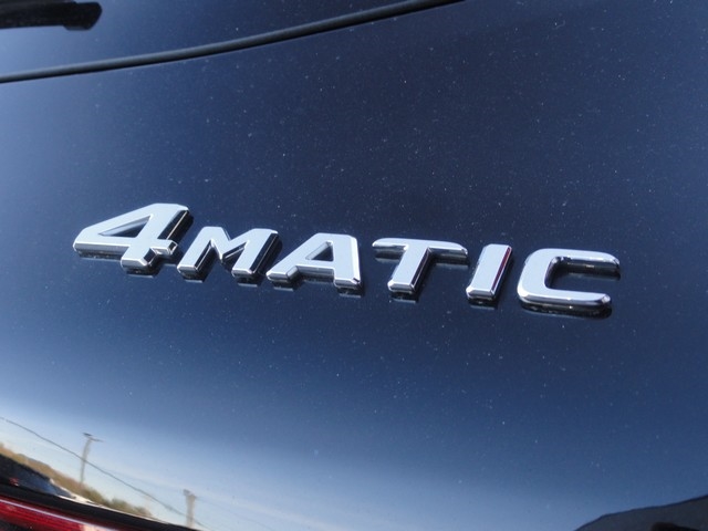 Mercedes-Benz GLC GLC 300 4MATIC SUV 2022