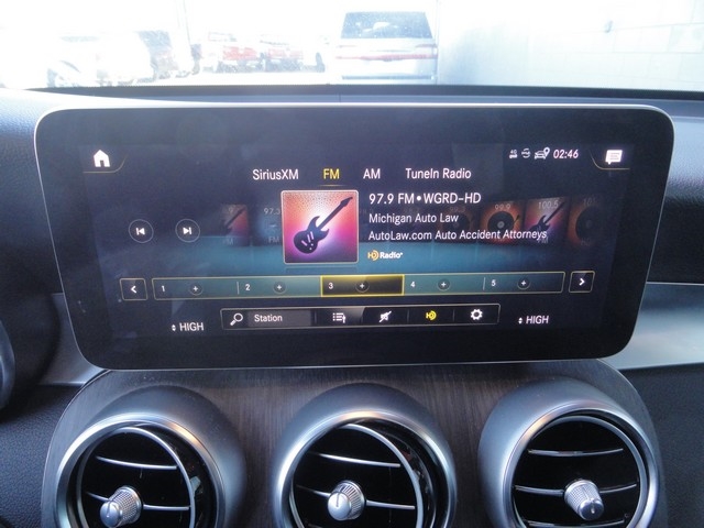 Mercedes-Benz GLC GLC 300 4MATIC SUV 2022