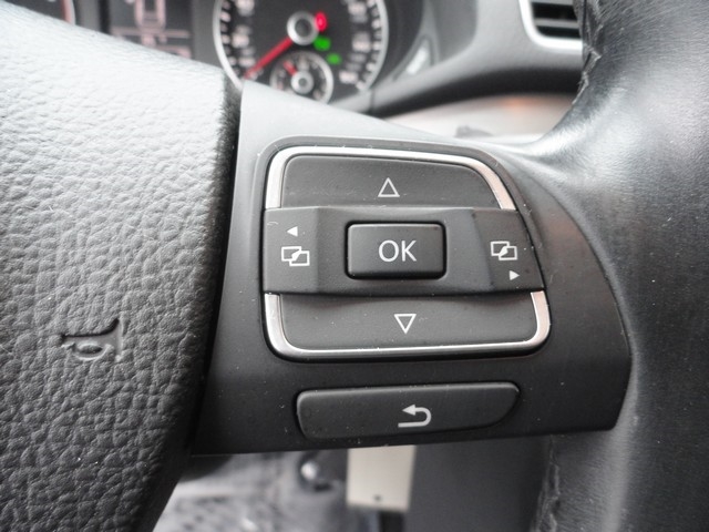 Volkswagen Passat 4dr Sdn 1.8T Auto Sport PZEV 2015