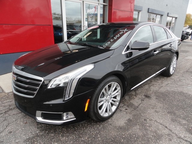 Cadillac XTS 4dr Sdn Luxury FWD 2019