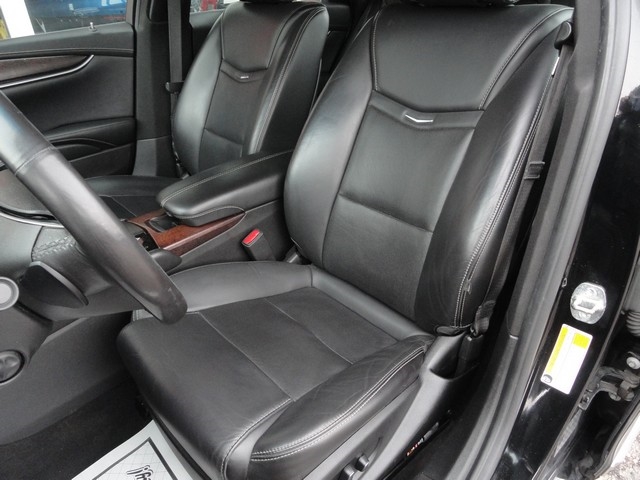 Cadillac XTS 4dr Sdn Luxury FWD 2019