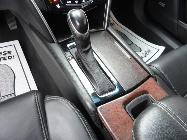 Cadillac XTS 4dr Sdn Luxury FWD 2019