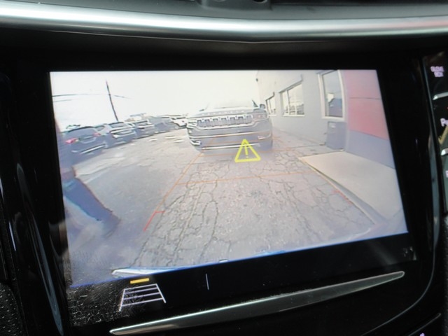 Cadillac XTS 4dr Sdn Luxury FWD 2019