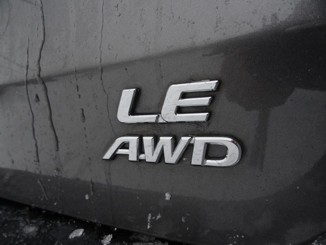 Toyota Sienna LE AWD 7-Passenger (Natl) 2019