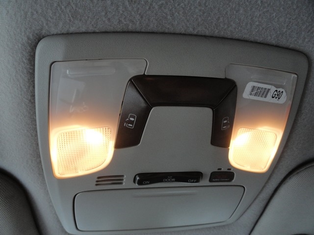 Toyota Sienna LE AWD 7-Passenger (Natl) 2019