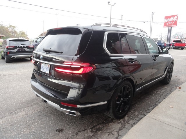 BMW X7 xDrive40i Sports Activity Vehicle 2023