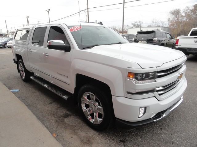 Chevrolet Silverado 1500 4WD Crew Cab 143.5" LTZ w/2LZ 2018