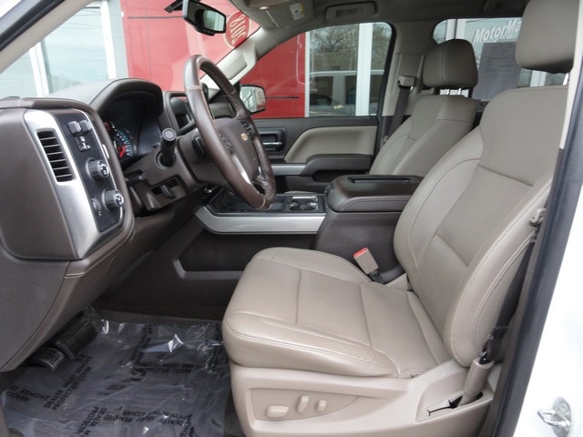 Chevrolet Silverado 1500 4WD Crew Cab 143.5" LTZ w/2LZ 2018