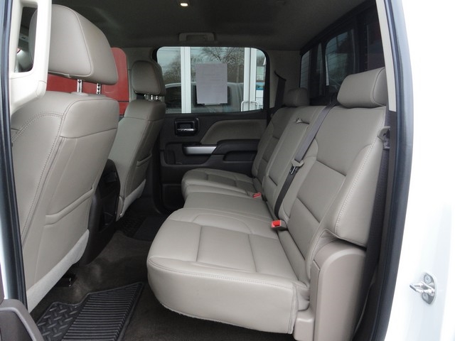 Chevrolet Silverado 1500 4WD Crew Cab 143.5" LTZ w/2LZ 2018