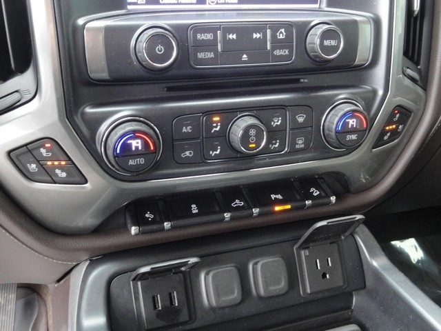 Chevrolet Silverado 1500 4WD Crew Cab 143.5" LTZ w/2LZ 2018