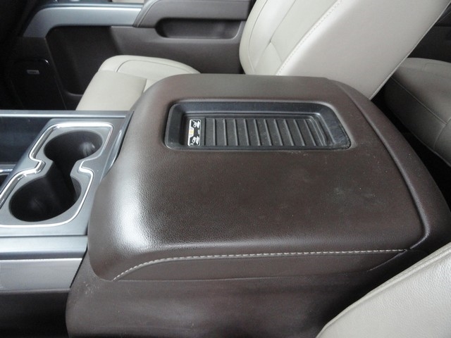 Chevrolet Silverado 1500 4WD Crew Cab 143.5" LTZ w/2LZ 2018