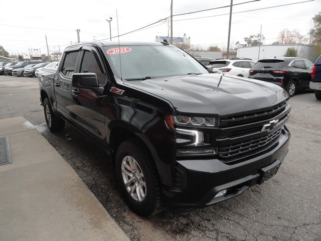 Chevrolet Silverado 1500 4WD Crew Cab 147" RST 2021