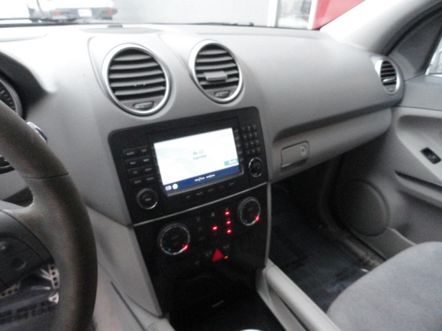 Mercedes-Benz M-Class 4MATIC 4dr 3.5L 2006