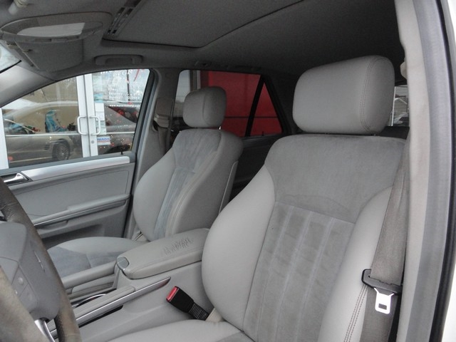 Mercedes-Benz M-Class 4MATIC 4dr 3.5L 2006