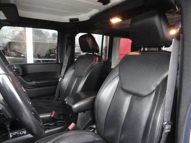 Jeep Wrangler Unlimited Smoky Mountain 4x4 *Ltd Avail* 2017