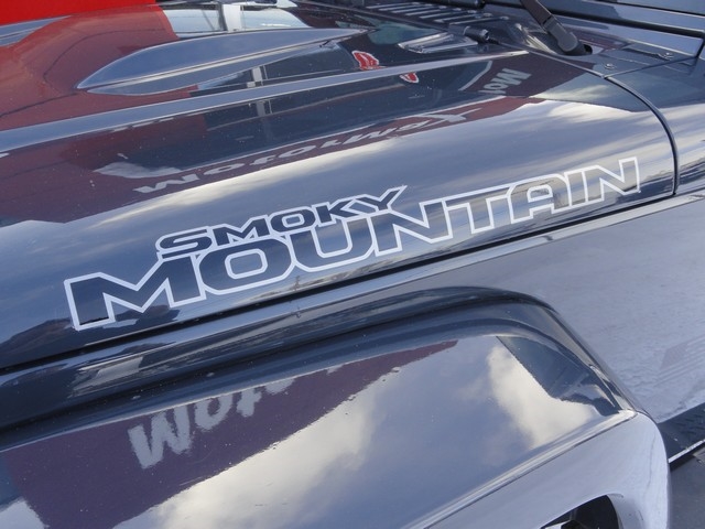 Jeep Wrangler Unlimited Smoky Mountain 4x4 *Ltd Avail* 2017