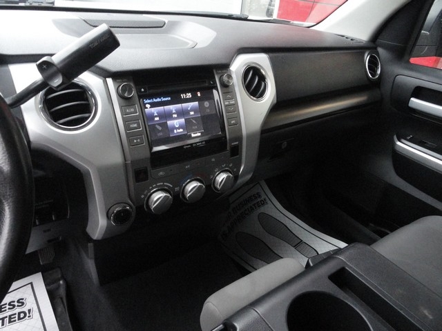 Toyota Tundra 4WD TRD Pro Double Cab 6.5' Bed 5.7L (Natl) 2017