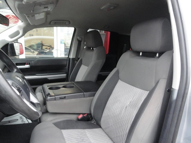 Toyota Tundra 4WD TRD Pro Double Cab 6.5' Bed 5.7L (Natl) 2017