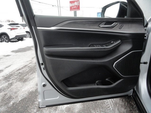 Jeep Grand Cherokee L Limited 4x4 2021