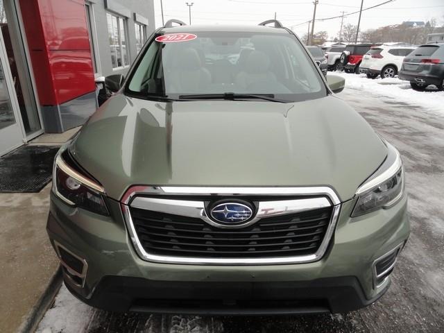 Subaru Forester Limited CVT 2021
