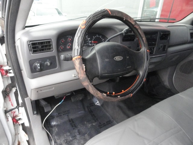 Ford Super Duty F-250 Reg Cab 137" Lariat 4WD 2000