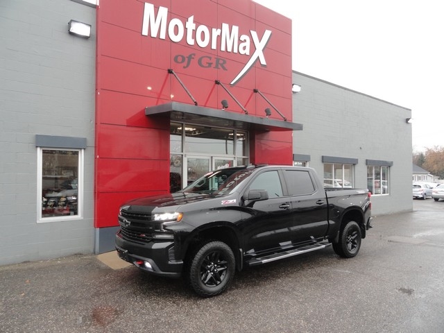 Chevrolet Silverado 1500 4WD Crew Cab 147" LT Trail Boss 2020