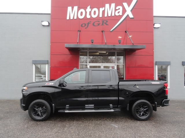 Chevrolet Silverado 1500 4WD Crew Cab 147" LT Trail Boss 2020