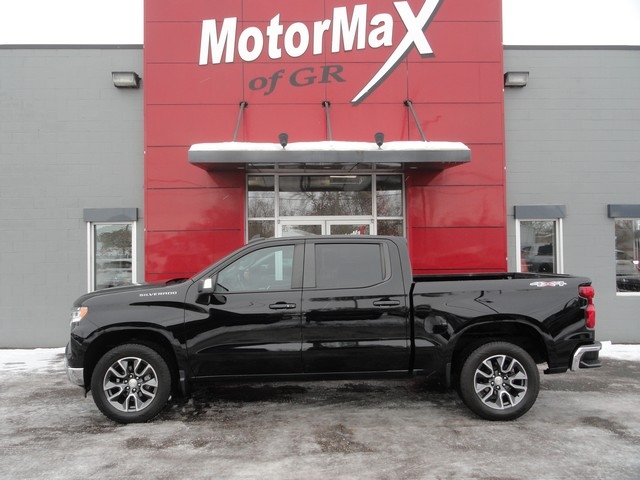 Chevrolet Silverado 1500 4WD Crew Cab 147" LT w/2FL 2022