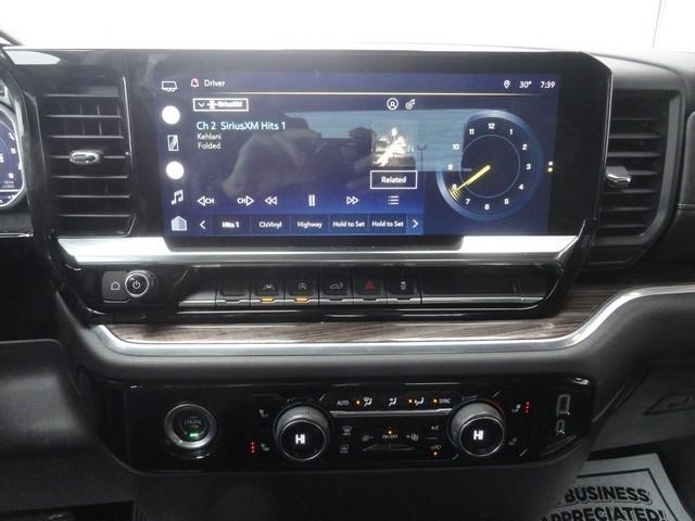 Chevrolet Silverado 1500 4WD Crew Cab 147" LT w/2FL 2022