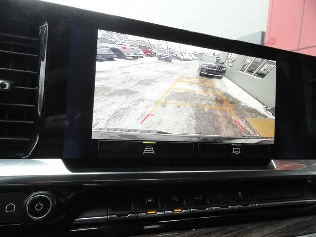 Chevrolet Silverado 1500 4WD Crew Cab 147" LT w/2FL 2022