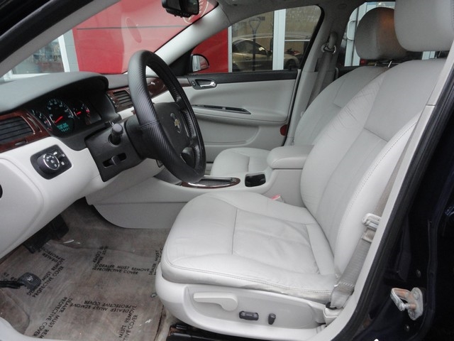 Chevrolet Impala 4dr Sdn LTZ *Ltd Avail* 2011