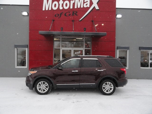 Ford Explorer 4WD 4dr XLT 2011