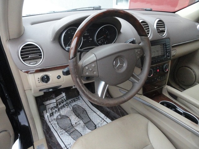 Mercedes-Benz GL-Class 4MATIC 4dr 4.7L 2007