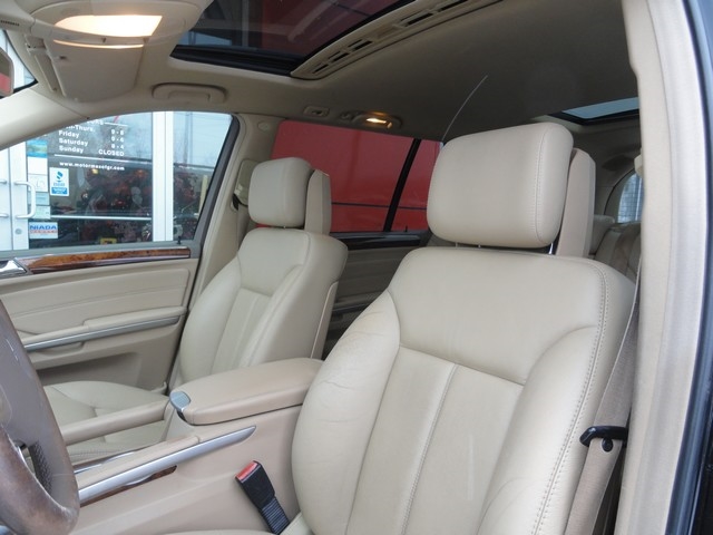 Mercedes-Benz GL-Class 4MATIC 4dr 4.7L 2007