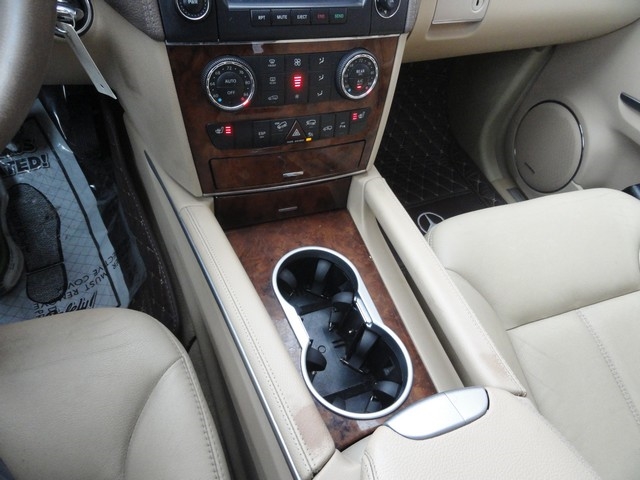 Mercedes-Benz GL-Class 4MATIC 4dr 4.7L 2007