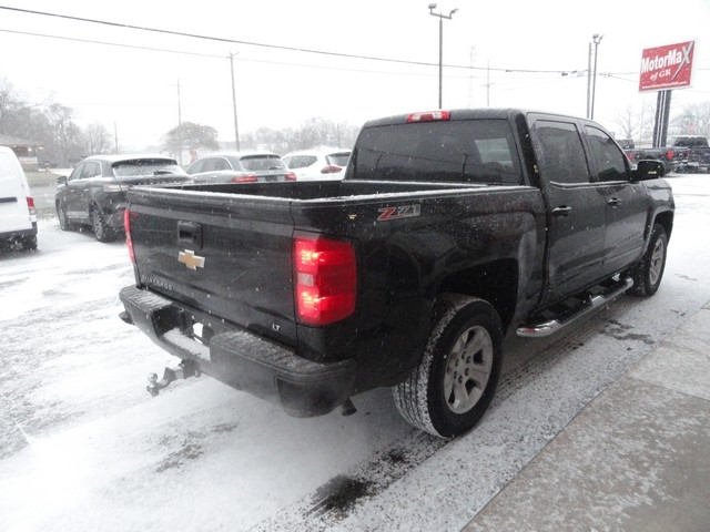 Chevrolet Silverado 1500 4WD Crew Cab 143.5" LT w/2LT 2017