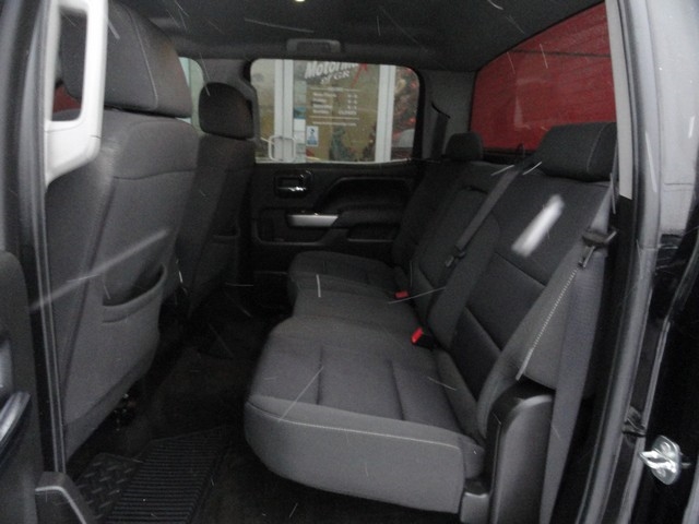 Chevrolet Silverado 1500 4WD Crew Cab 143.5" LT w/2LT 2017