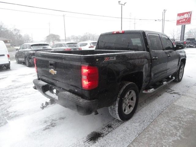 Chevrolet Silverado 1500 4WD Crew Cab 143.5" LT w/2LT 2017